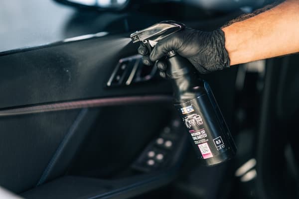 ADBL QD Unlimited 0,5l pikapuhdistaja Auton sisätilojen hoitoaine