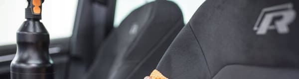Auton sisätilojen puhdistukseen tarkoitetut tuotteet ADBL Bonnet + ADBL Interior Cleaner