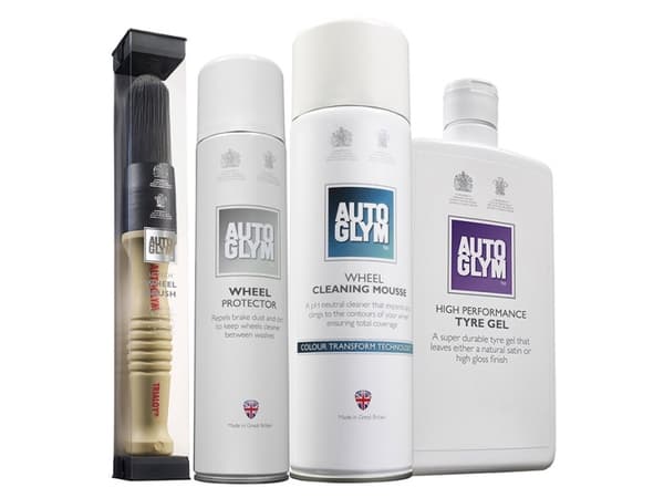 Autoglym-vannepakkaus, jossa on renkaiden kiilto