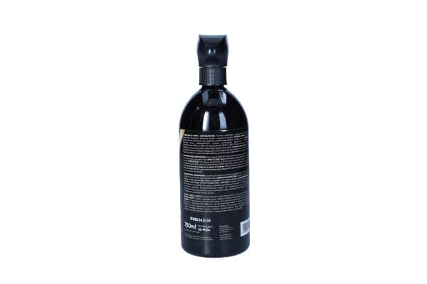 MAXGEAR NAHAN SUOJA- JA HOITOAINE 750ML / YKSITYISKOHDAT PREMIUM