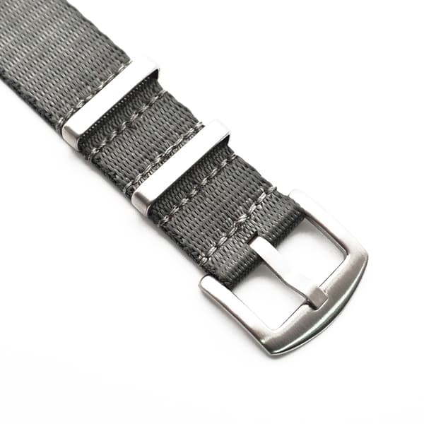 Seatbelt nato grå