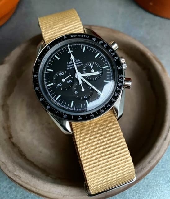 Khaki / beige natoband