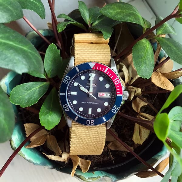 Khaki / beige natoband