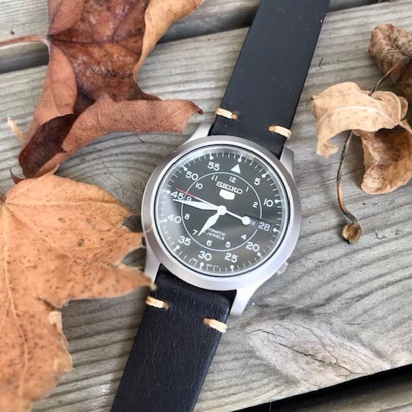 Svart vintage klockarmband av läder