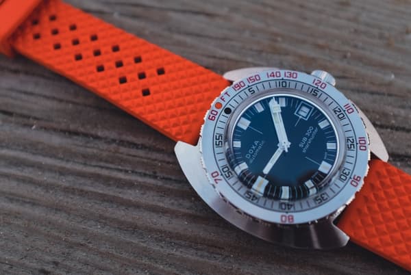 Honeycomb klockarmband av orange FKM gummi