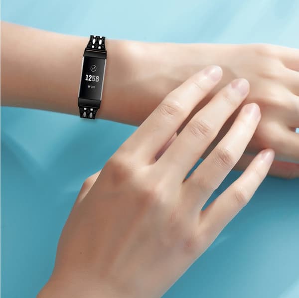 INF Fitbit Charge 3/4 metallarmband med strasstenar Svart/Kristall