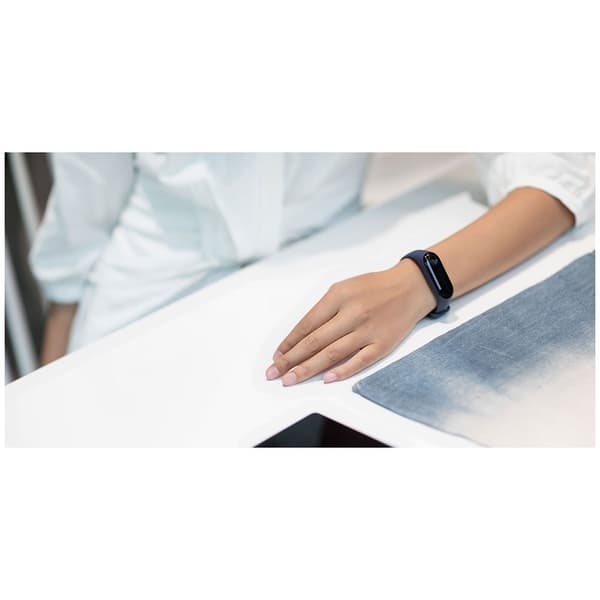 Xiaomi Mi Band 3, musta