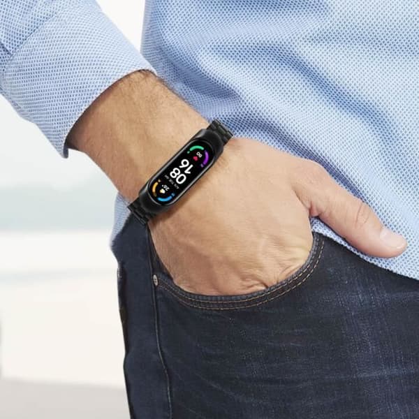 Armband - Xiaomi - Mi Band 6 och 5 - Rostfritt stål - Fjärlås - Svart