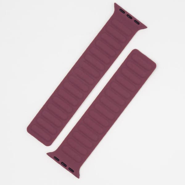 SilikonMagnet - Burgundy till Apple Watch "Dark Purple"
"Purple"
"Red" Apple Watch 38-41mm