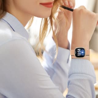 INF Kellon ranneke ruostumatonta terästä RuusukultaFitbit Versa 3 / Versa 4 / Sense 2