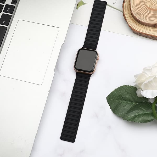INF Magnetisk silikonrem for Apple Watch 1/2/3/4/5/6/7/8/9, Apple Watch SE