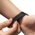Miniatyrbild 4 av 4: AVIZAR armband till Xiaomi Mi Band 5/6/7 i vattentät svart silikon