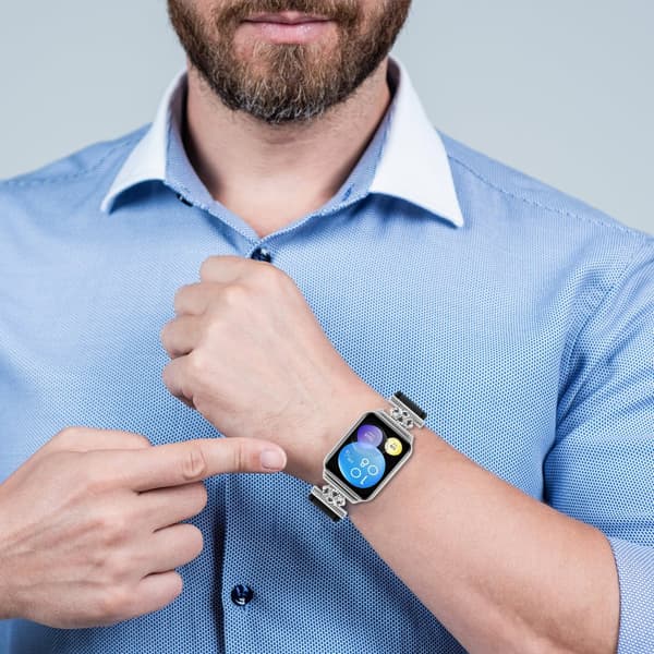 INF Xiaomi Mi Band 8 Pro-rem - læder med fire kronblade