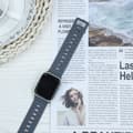 Miniatyrbild 4 av 7: INF Magnetiskt silikonarmband för Apple Watch - Svart/Orange (38/40/41mm)