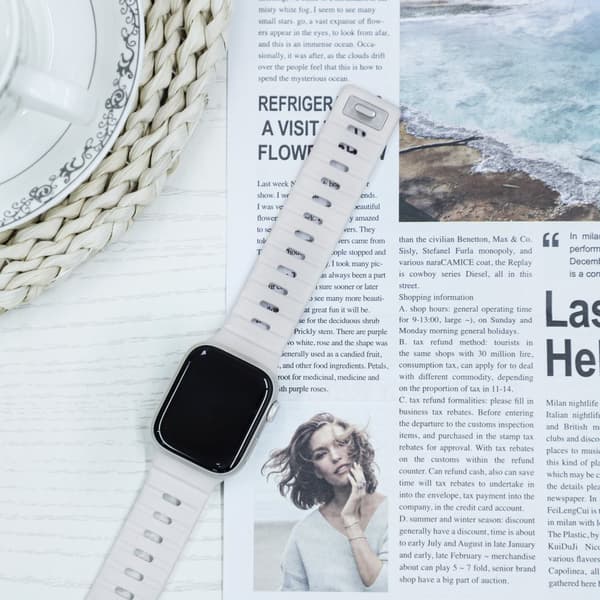 INF Magneettinen silikoniranneke Apple Watchille - Musta/Oranssi (38/40/41mm)