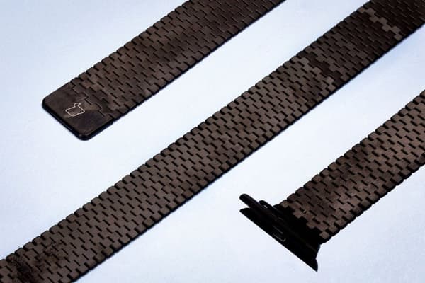 Bizon Strap Watch Titanium Rustfrit Stålrem til Apple Watch 38/40/41/42mm, Sort
