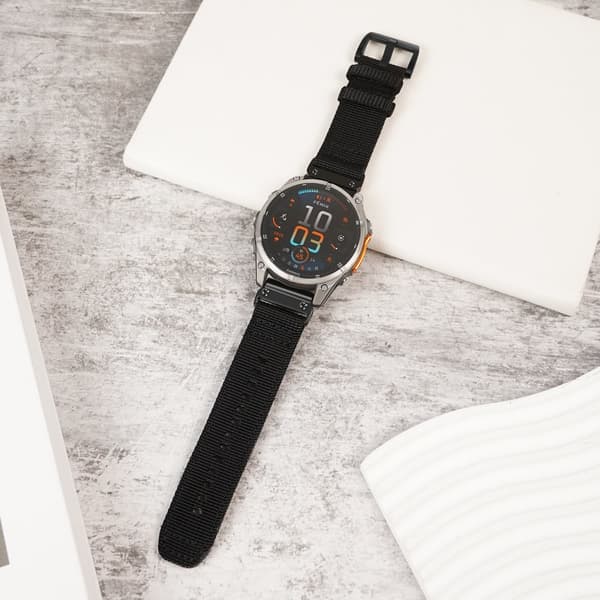 INF Nyloninen punottu pikalukittava kellon ranneke Garminille 22 mm