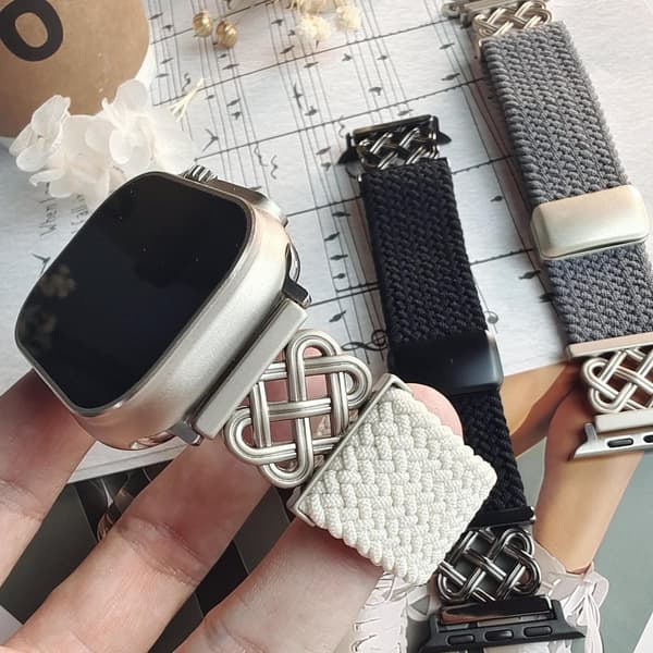 INF Stilig flettet nylon magnetisk bånd for Apple Watch S9 Rosa S