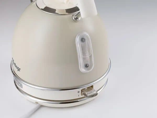 Ariete 2877 Vintage - Vattenkokare - 1.7 liter - 2 kW - beige
