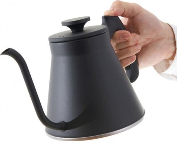 Hario Fit V60 Dryppkjele Svart - 1,2l