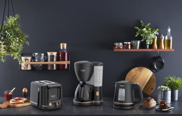 Tefal Includeo KI5338, 1 l, 2400 W, Sort, Plast, Vannivåindikator