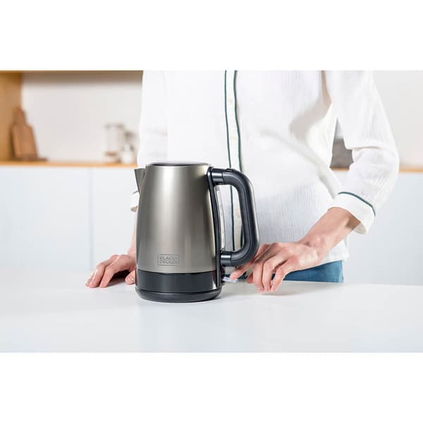 BLACK+DECKER Vedenkeitin 1,2 L