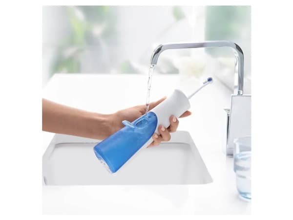 Braun Multiquick 3 WK 300 - Vattenkokare - 1.6 liter - 2.2 kW - vit