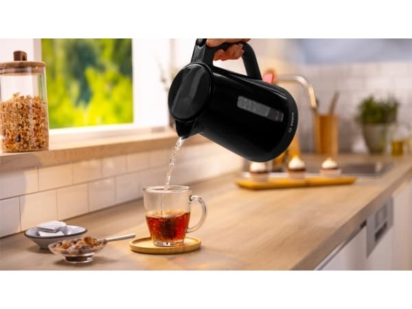 Bosch TWK1M123, 1,7 l, 2400 W, Sort, Plast, Vannivåindikator, Overopphetingsbeskyttelse