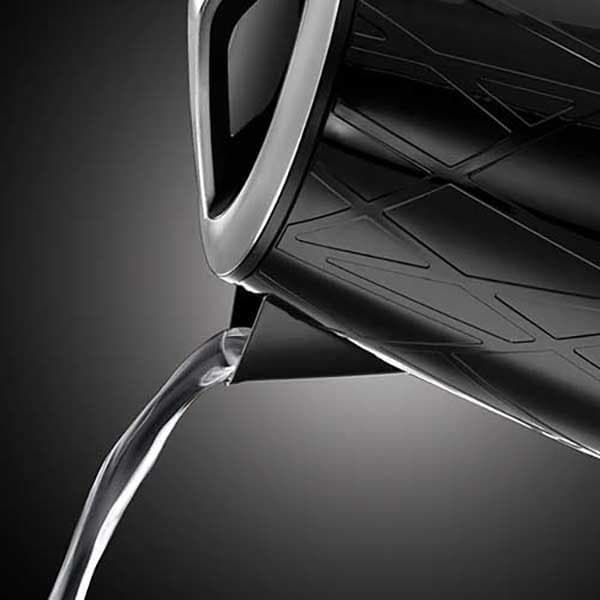 Russell Hobbs Vattenkokare 28081-70 1.7l 2400w Silver