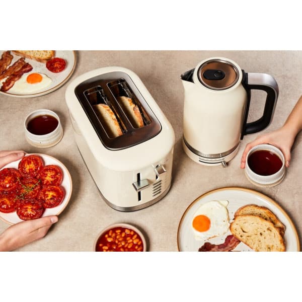 KitchenAid 5KEK1701EAC vedenkeitin, kerma