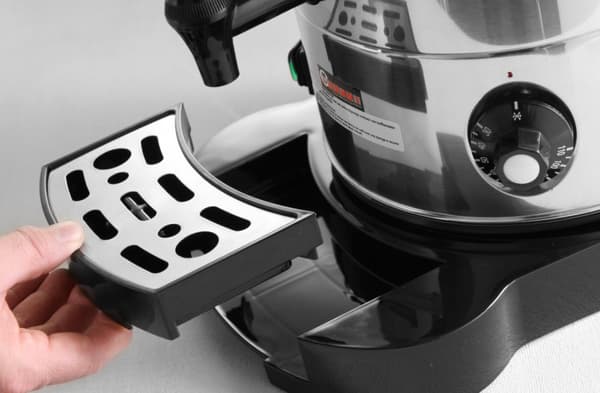 Vattenkokare för drycker med dubbla väggar HENDI 9L, 230V/2200W