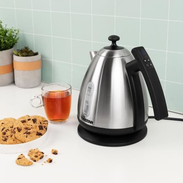 Tristar WK-3403 digital vattenkokare - 2200 W - Håll värmen - Rostfritt stål - 1,7 L