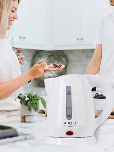 Adler AD 1272 vattenkokare 1 L 1600 W Hasselnöt, Vit
