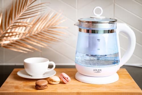 AD 1299 Lasinen vedenkeitin 1,5 l infuusiolla ja lämpötilansäätimellä.