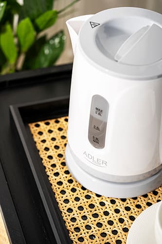 AD 1371 hvid Plastikkedel 0,8 L