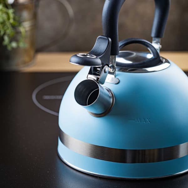 VEDENKEDIN 1,8L PILLELLÄ KINGHOFF KH-1857 BLUE
