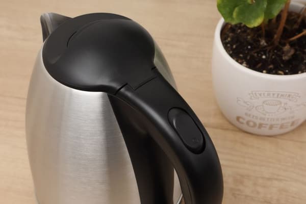 ELDOM Stålvattenkokare HUMI, 1800 W, kapacitet 1,7 l, spishäll