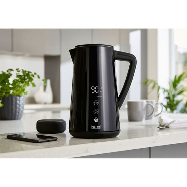 Alexa Smart Elektrisk Vattenkokare WIFI 1,5L, Trådlös, LED-pekskärm SWAN SK14650BLKNEU 1800W Svart 58000