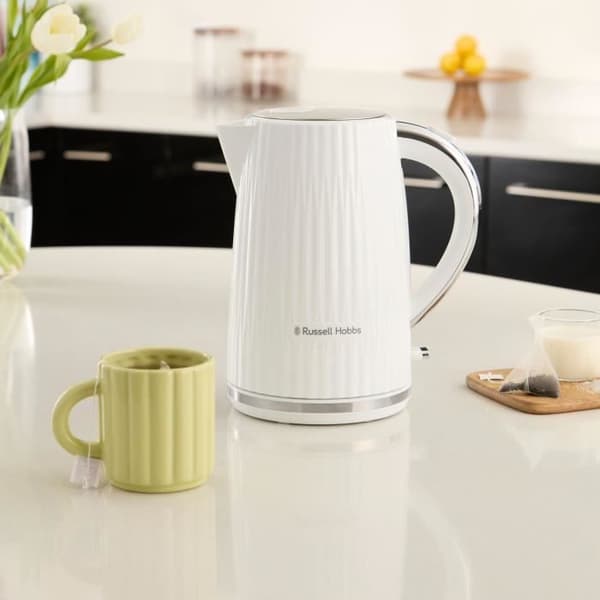 Kaffekanna - RUSSELL HOBBS - EDEN - 2400 W - 1,7 L - Vit