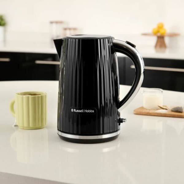 Vattenkokare Russell Hobbs Svart Rostfritt stål Plast 2400 W 1,7 L