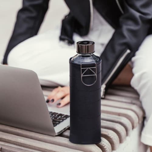 EQUA vattenflaska glas 750ml Mismatch Graphite