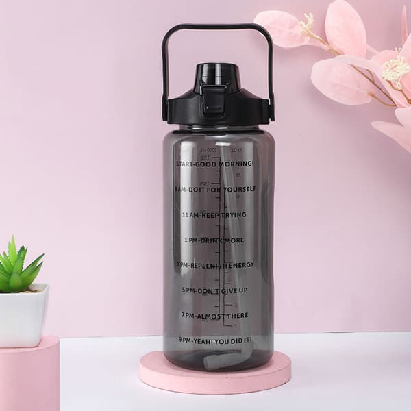 2 liters motivationsflaska med schema & tidsmarkör - Svart