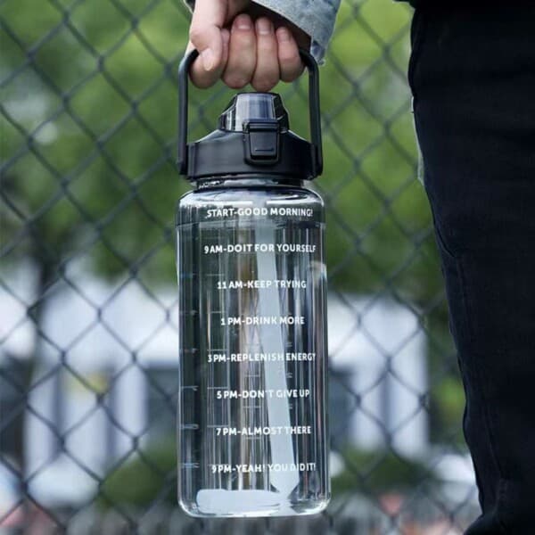 Stor Vattenflaska med Sugrör 2 Liter Tidsmarkör Svart