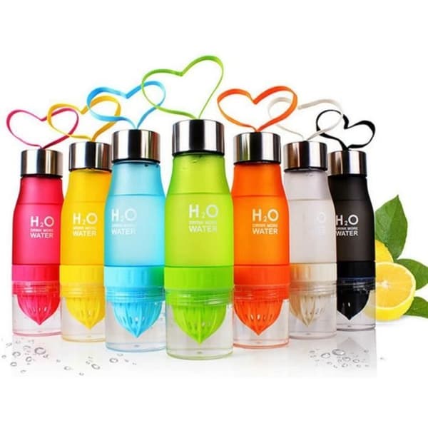 Fruit Infuser Vattenflaska 650ml H2O Plast Bärbar Citronsaftflaska för utomhusvattenshaker SportNoi 72