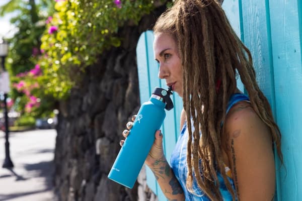 HF-flaska 32 oz Flexibel halmlock med bred mun, kaskad