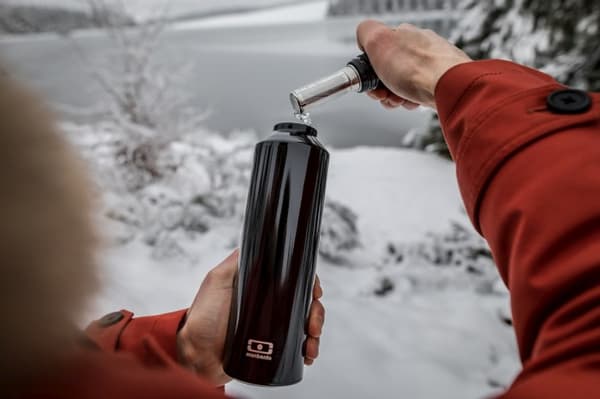 MB-Thermal pullo Teräs, Musta Onyx