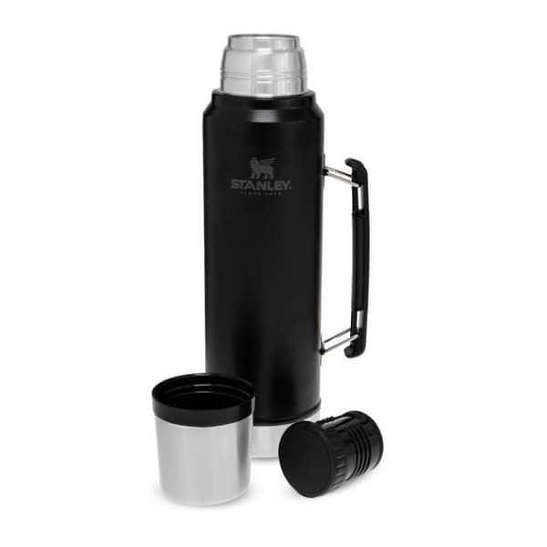 Klassisk legendarisk isolerad flaska - 1L / 1,1QT - Mattsvart – Stanley