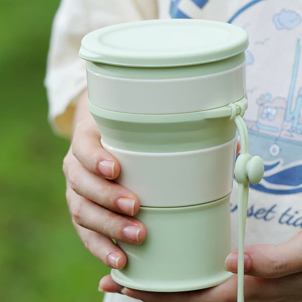 INF Sammenklappelig kop - 350 ml hvid silikone sammenklappelig kop