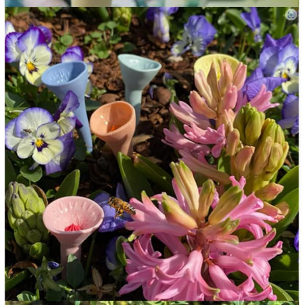 INF Bi-vattenfontän i hartsblomma (set om 2)