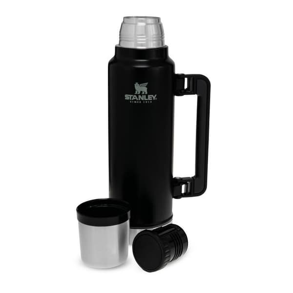 Klassisk legendarisk isolerad flaska - 1,4L / 1,5QT - Mattsvart – Stanley